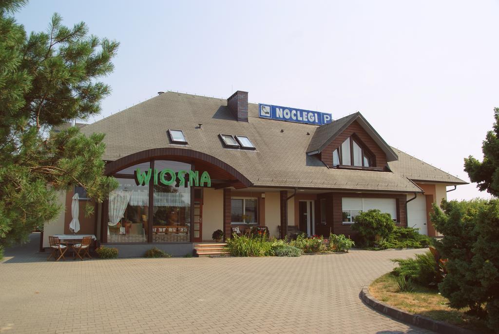Willa Wiosna Września Екстериор снимка
